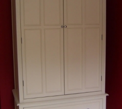 Hand painted traditional free standing wardrobe incorporating a deep base drawer.