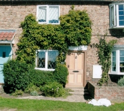 Merranti Hardwood Cottage Door and Frame